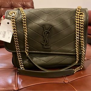 SAINT LAURENT
NWT-Medium Monogram Matelasse Niki Bag